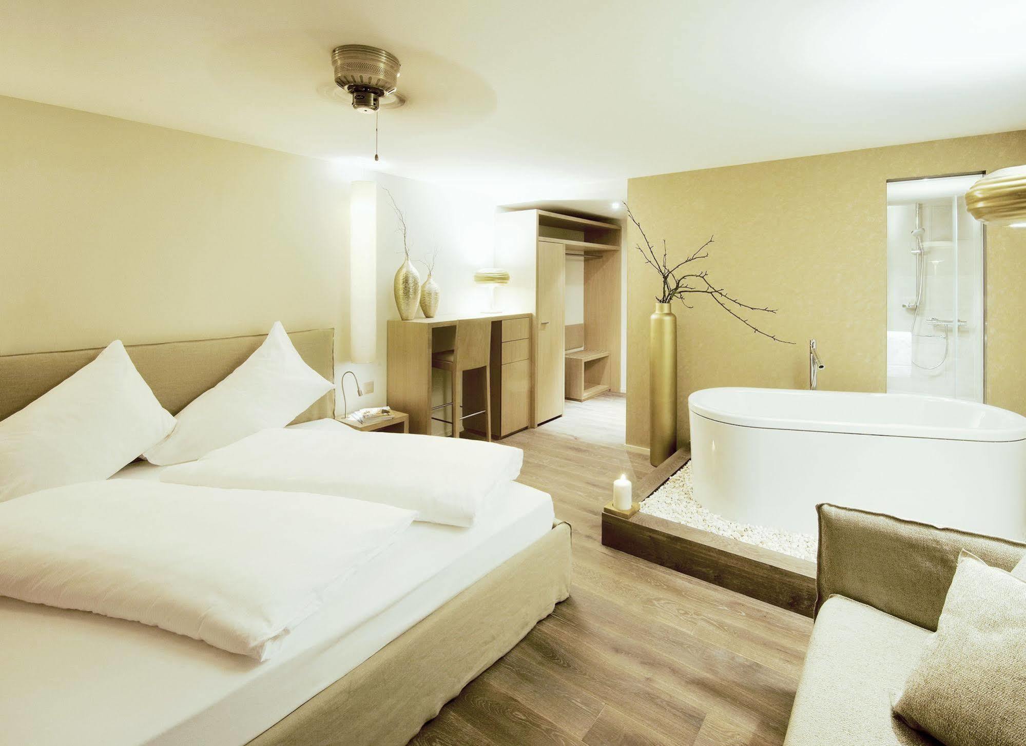 Hotel Sonne Seehotel 3*